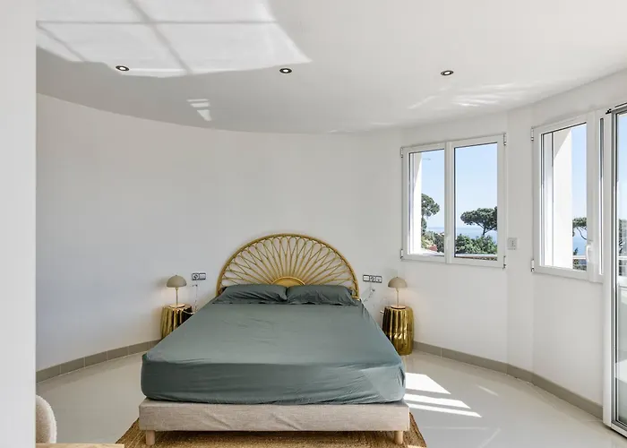 De Luxe A Vue * Begur