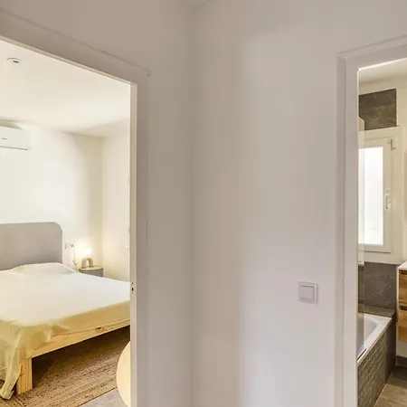 De Luxe A Vue